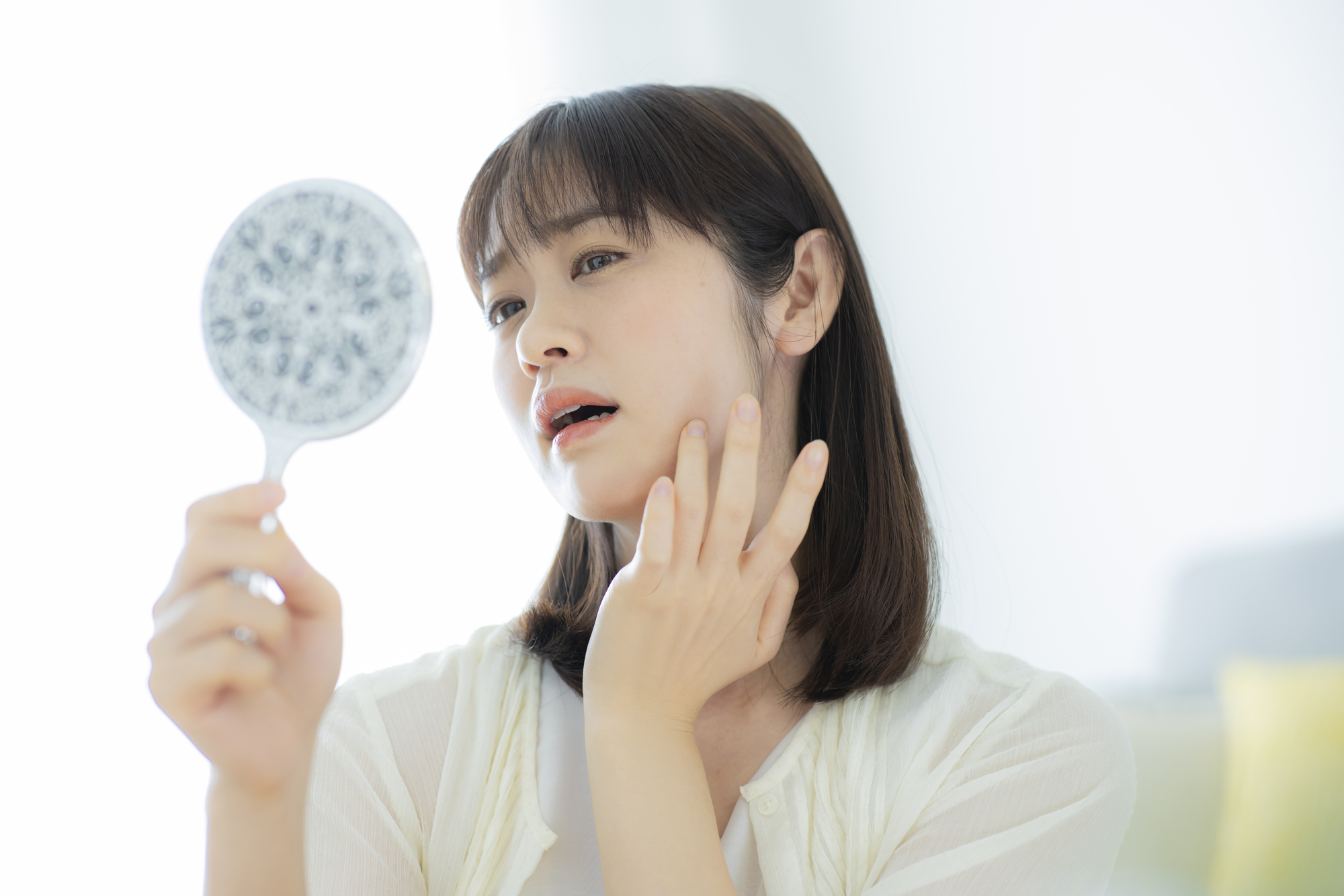 エラ張りを解消したい女性